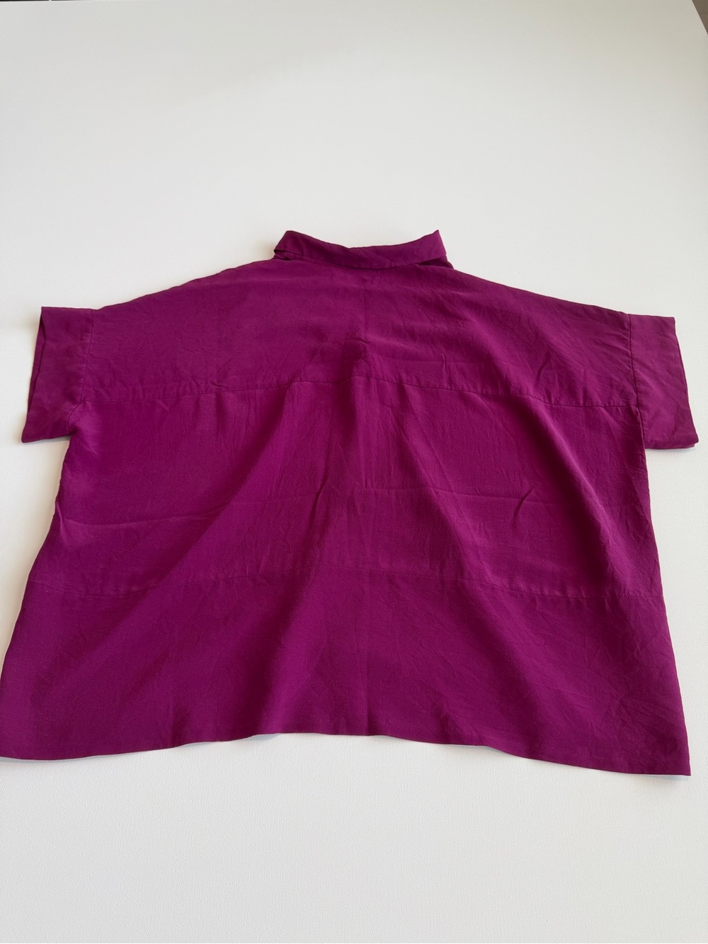 Everlane 100% Silk Button Down Blouse Magenta Purple Size 6 Short Sleeve Relaxed - Picture 3 of 7
